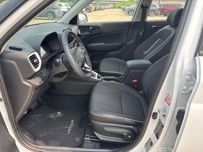 2026 Hyundai VENUE SEL W/Two-Tone Roof