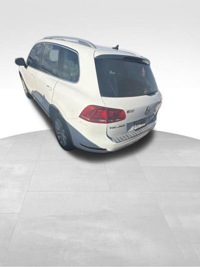 2012 Volkswagen Touareg VR6 FSI Sport