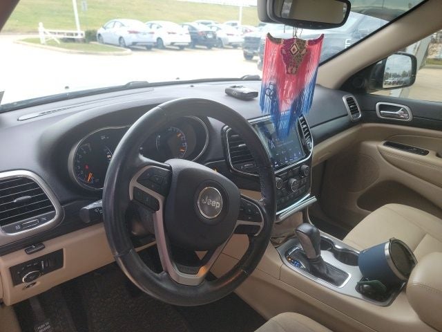 2020 Jeep Grand Cherokee Laredo E