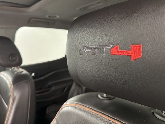 2022 GMC Acadia AT4