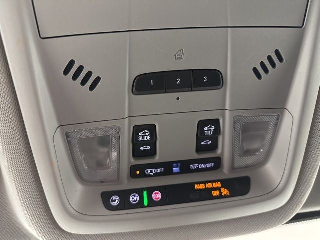 2022 GMC Acadia AT4