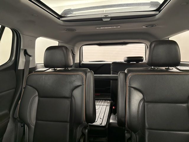 2022 GMC Acadia AT4