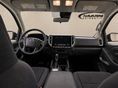 2025 Nissan Frontier SV