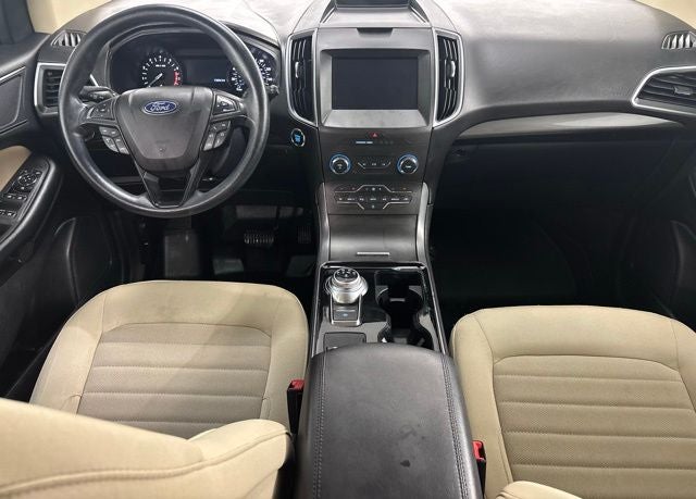 2020 Ford Edge SE