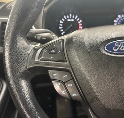2020 Ford Edge SE