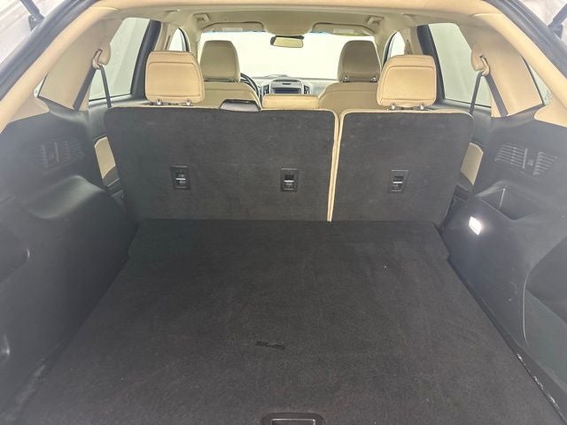 2020 Ford Edge SE