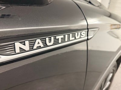 2021 Lincoln Nautilus Reserve