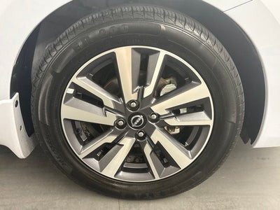 2023 Nissan Versa 1.6 SV