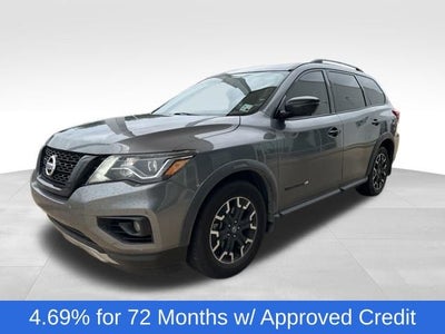 2019 Nissan Pathfinder SL