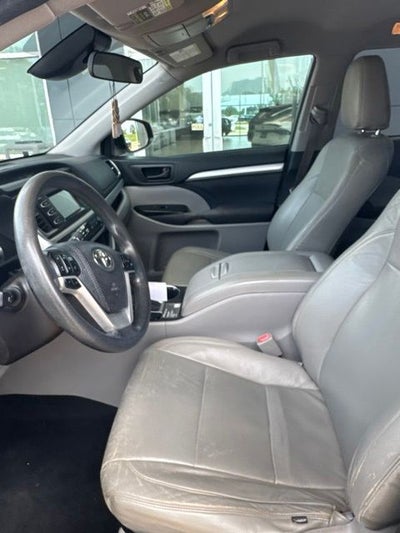 2018 Toyota Highlander LE