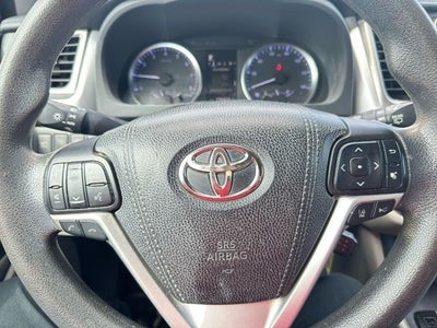 2018 Toyota Highlander LE