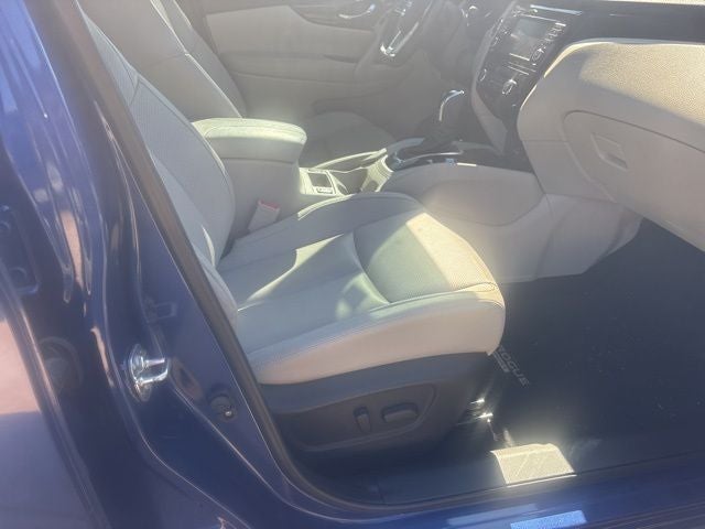 2021 Nissan Rogue Sport SL