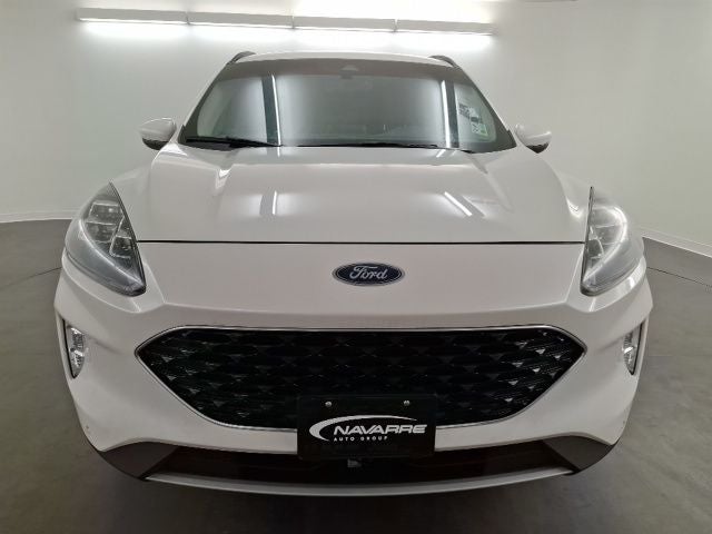 2020 Ford Escape Titanium — photo 2