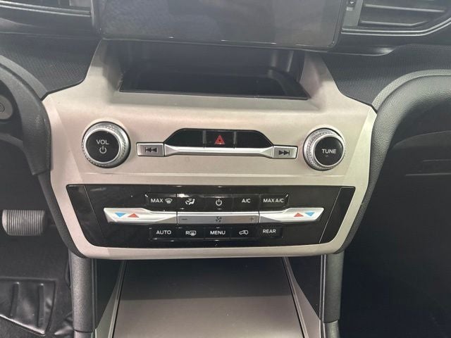 2021 Ford Explorer Base