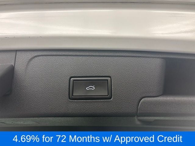 2022 Volkswagen Atlas Cross Sport 2.0T SE w/Technology