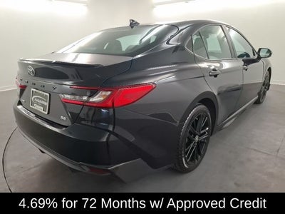 2025 Toyota Camry SE