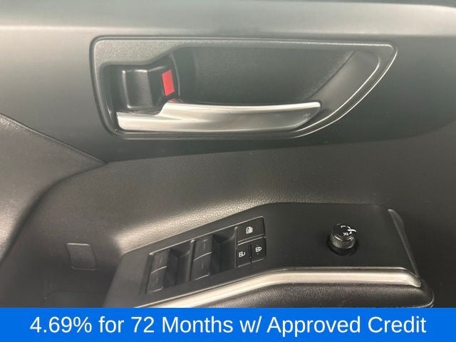 2023 Toyota Highlander Base