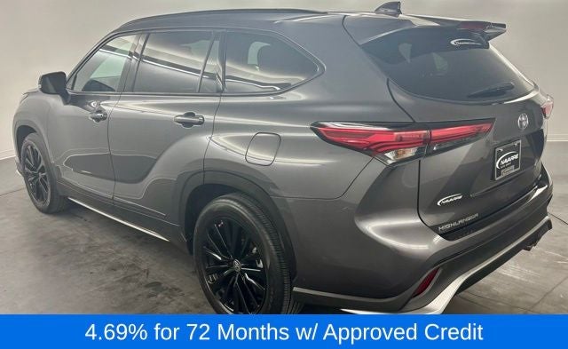 2023 Toyota Highlander Base