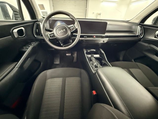 2024 Kia Sorento LX
