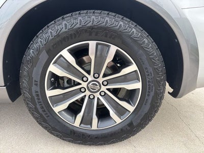 2017 Nissan Armada SL